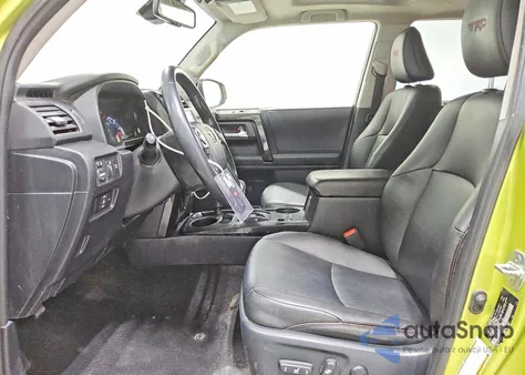 2023 Toyota 4Runner Se z USA, uszkodzony, nr VIN JTERU5JR2P6136056